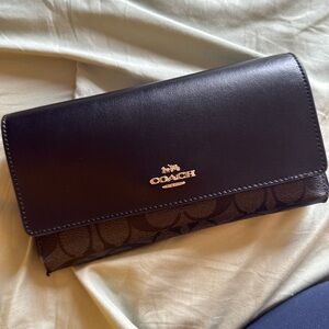 Coach Black Leather Women's Wallet